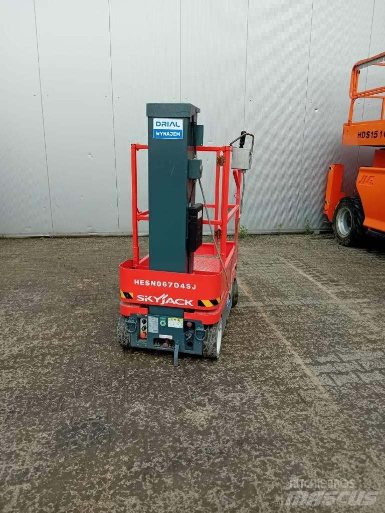 SkyJack SJ 16 Vertikalne radne podizne platforme