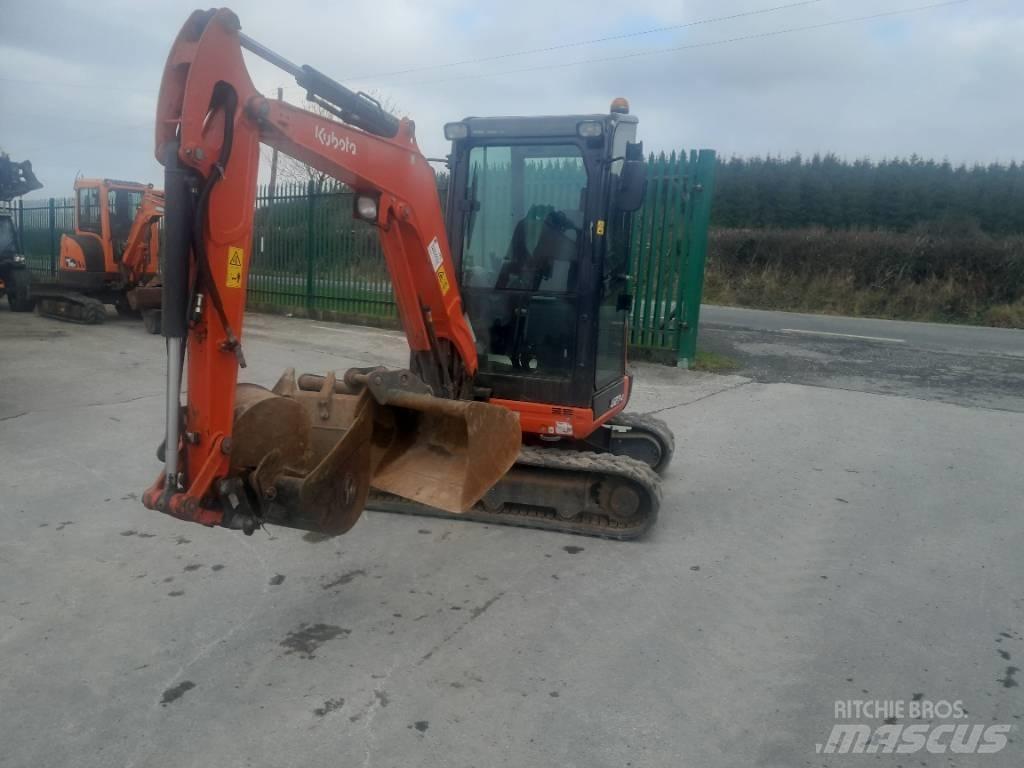 Kubota U 27-4 Mini bageri <7t