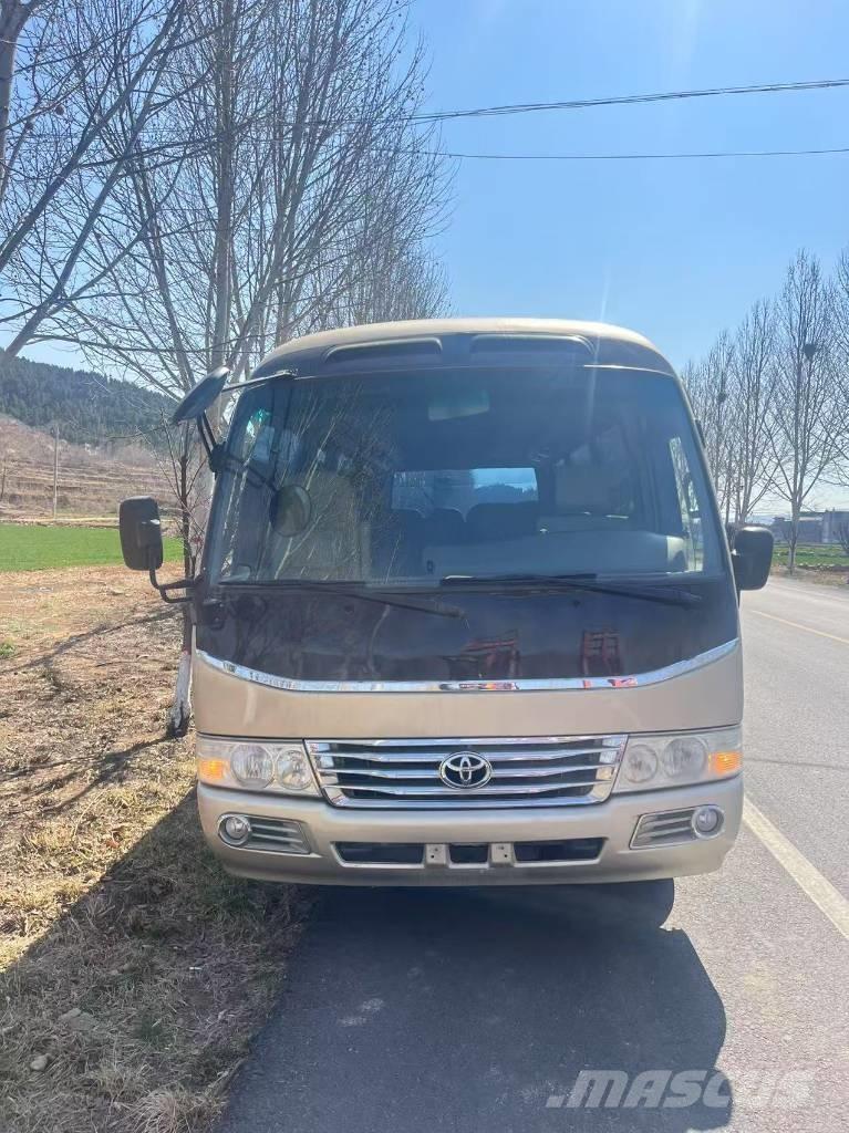 Toyota Coaster Bus Mini autobusi