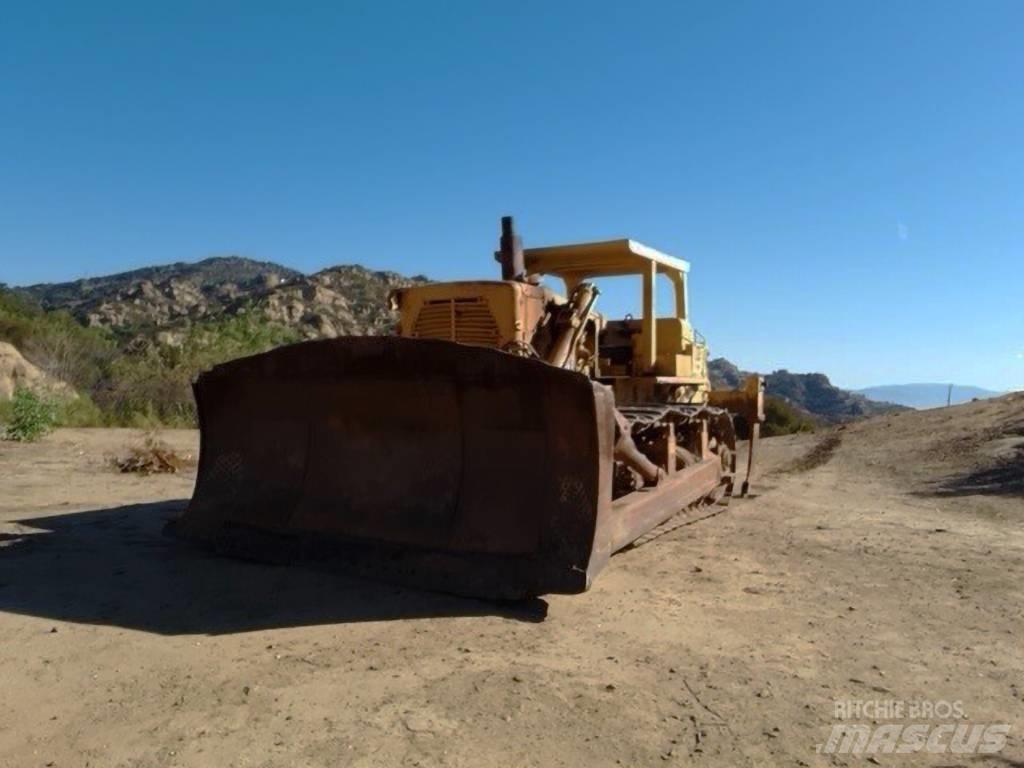 CAT D 9 G Buldožeri gusjeničari