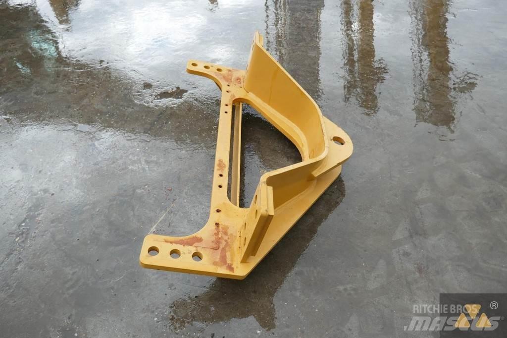 CAT 140M3 Drawbar Transport – ostalo