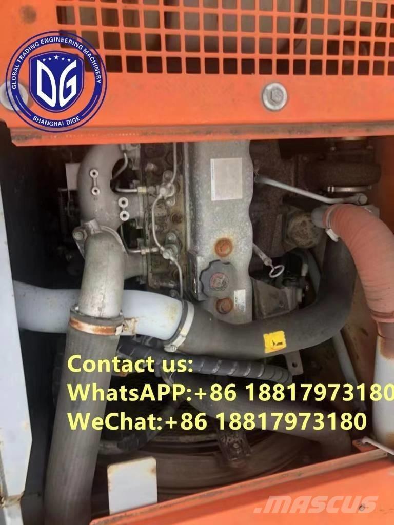 Hitachi ZX 135 US Bageri gusjeničari