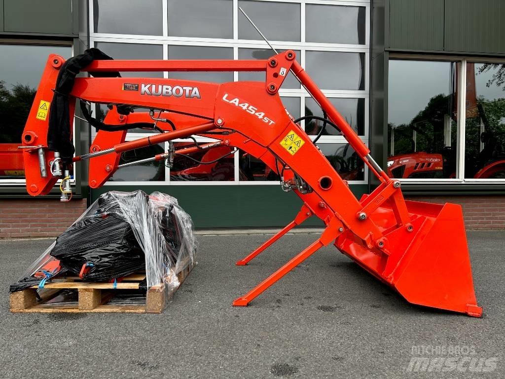 Kubota LA454ST Priključci kompaktnog traktora