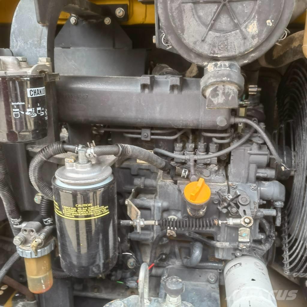 Komatsu PC56 Bageri gusjeničari