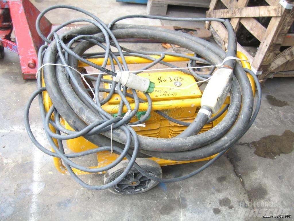 Atlas Copco 380 VOLT Dodatna oprema za betonske radove
