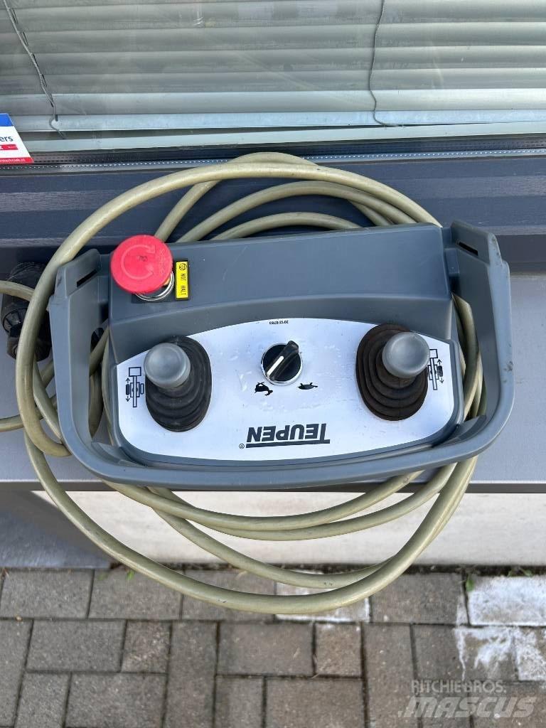Teupen Leo 23 gt Zglobne podizne platforme
