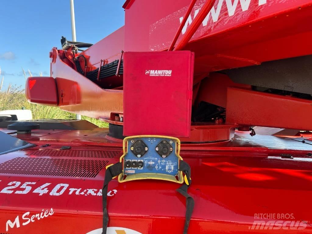 Manitou MRT 2540 Teleskopski viličari