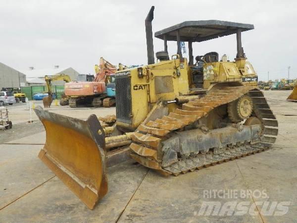 CAT DH4 Buldožeri gusjeničari