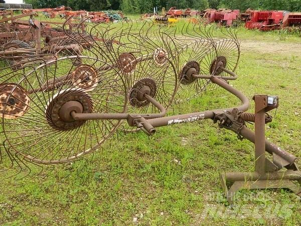  Saulīte 4 Okretači i sakupljači sijena