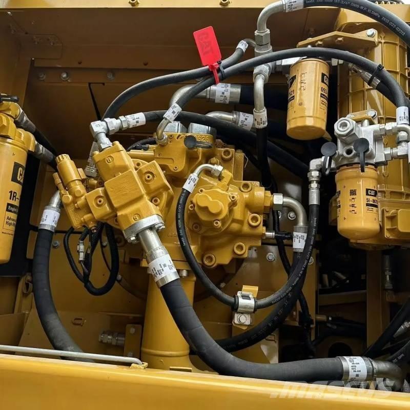 CAT 330 D Bageri gusjeničari