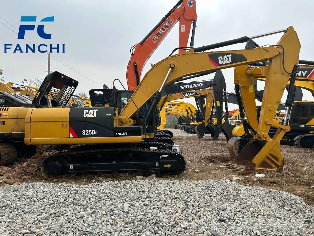 CAT 325 D Bageri gusjeničari