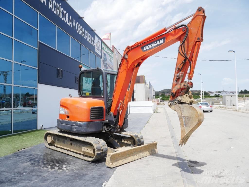 Doosan DX 60 R Mini bageri <7t