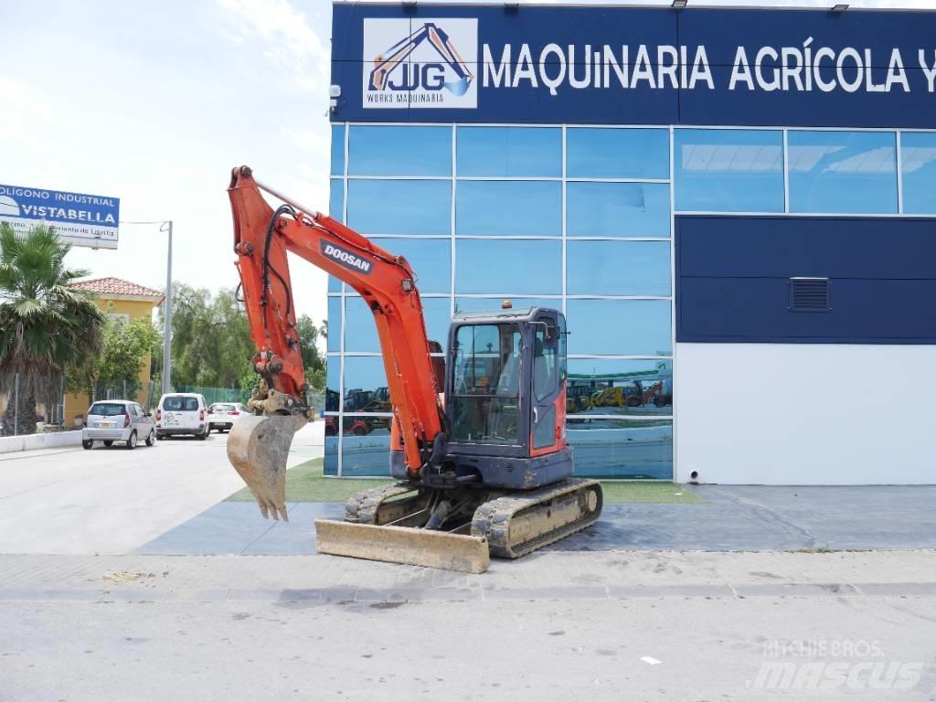 Doosan DX 60 R Mini bageri <7t
