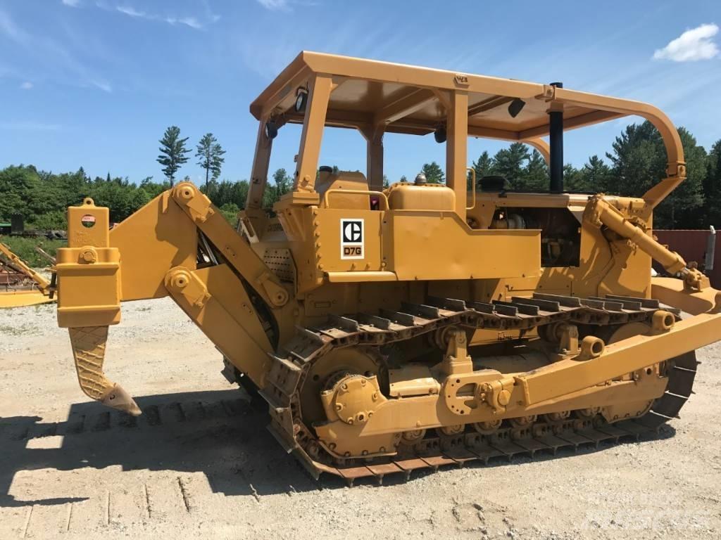 CAT D7G Buldožeri gusjeničari