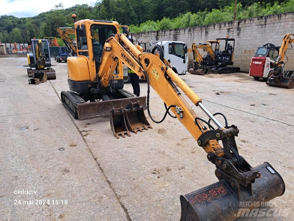 Hyundai R35Z-9 Mini bageri <7t