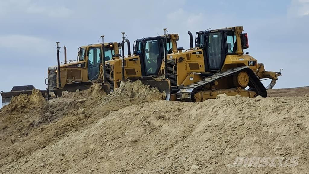 CAT D 6 N LGP Buldožeri gusjeničari