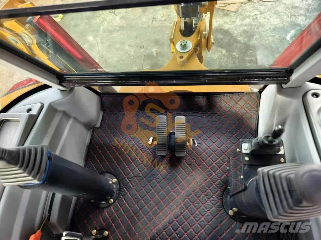 CAT 420 F Utovarni rovokopači