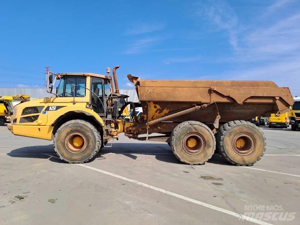 Volvo A 25 F 6x6 Zglobni demperi