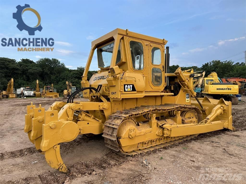 CAT D 7 G Buldožeri gusjeničari
