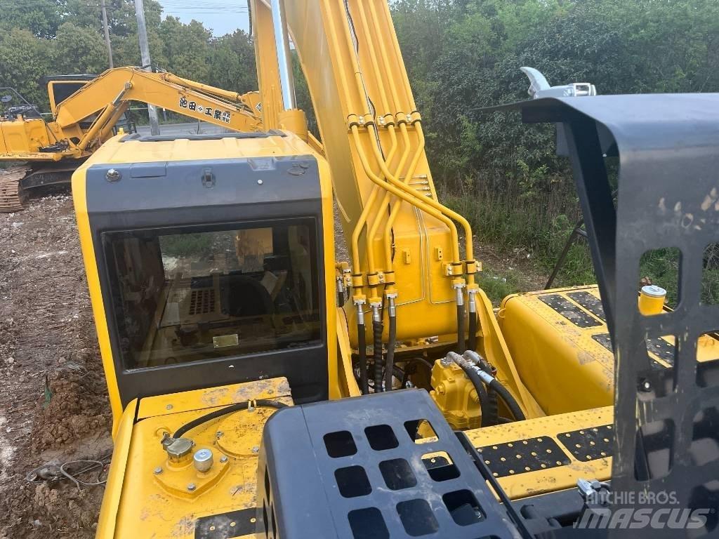 Komatsu PC 450-8 Bageri gusjeničari
