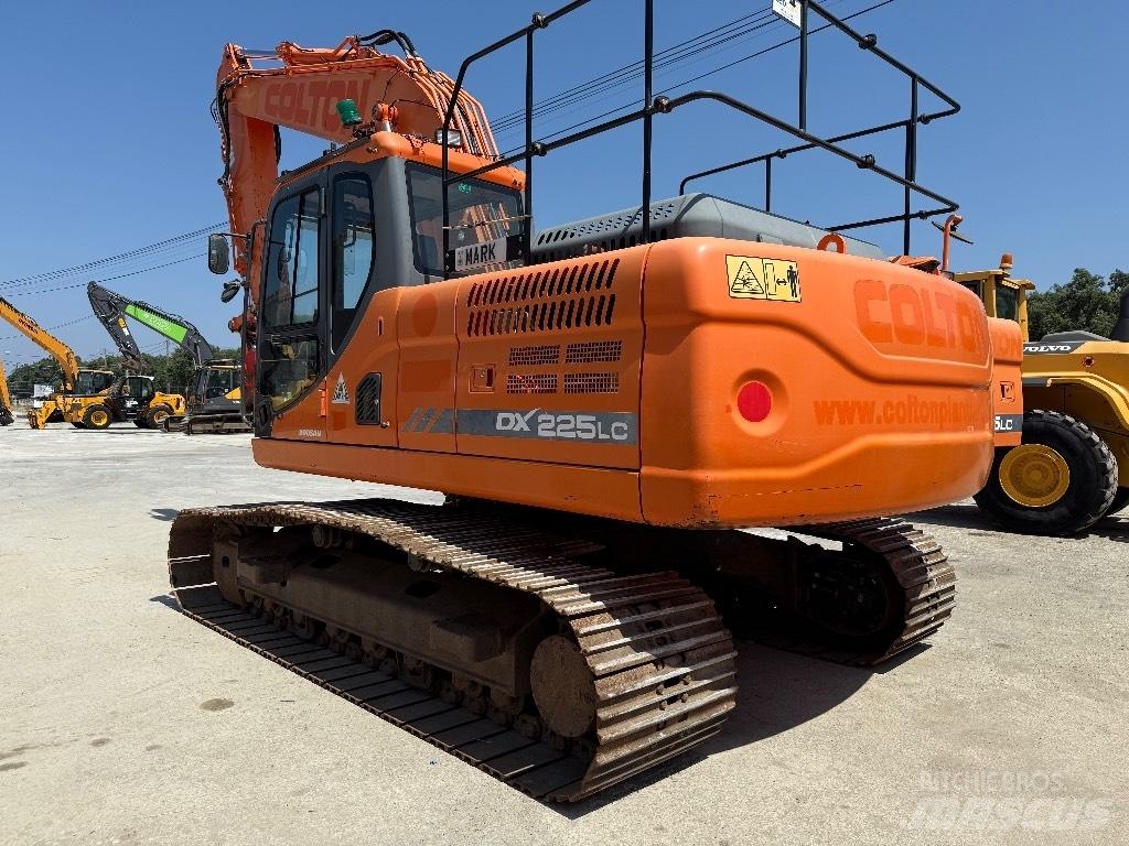  Dossan DX 225LC 3 Bageri gusjeničari
