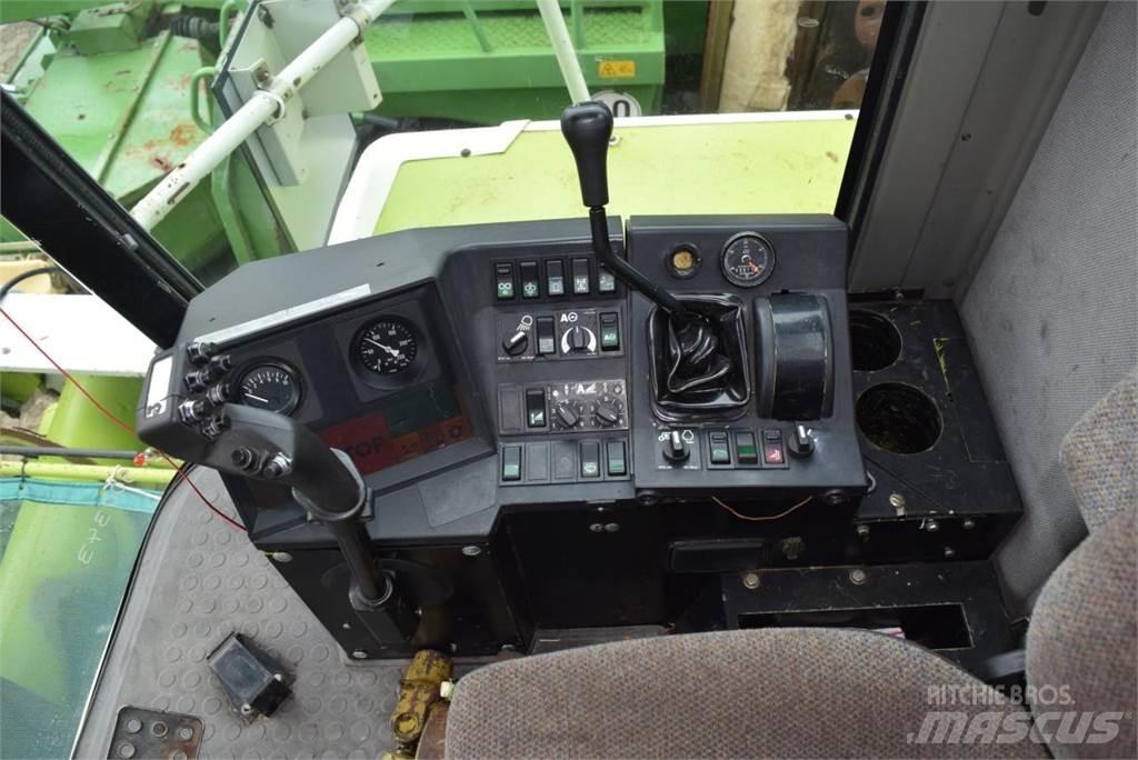 CLAAS Jaguar 860 Strojevi za krmu na vlastiti pogon
