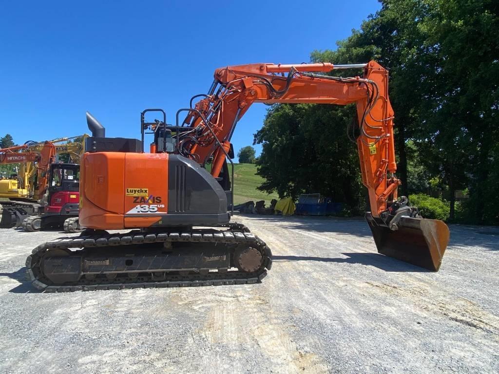 Hitachi ZX 135 US-6 Bageri gusjeničari