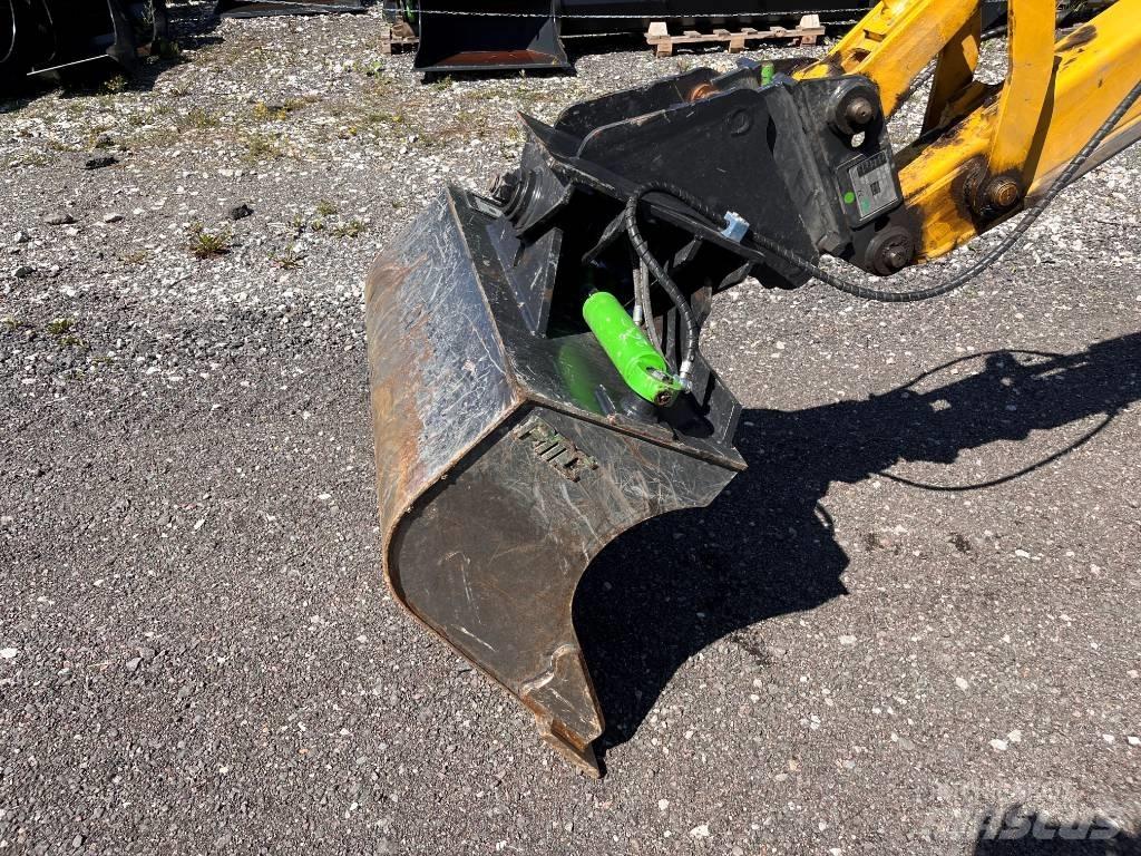 Komatsu Wb97S 8E0 Utovarni rovokopači