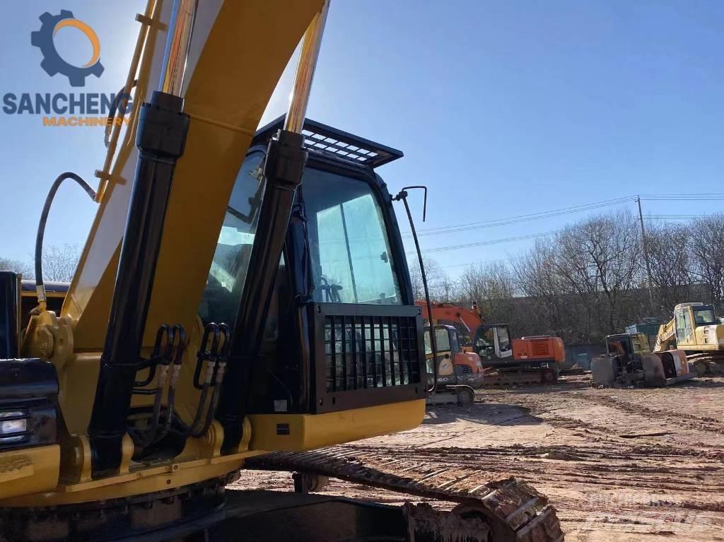 CAT 325 D Bageri gusjeničari