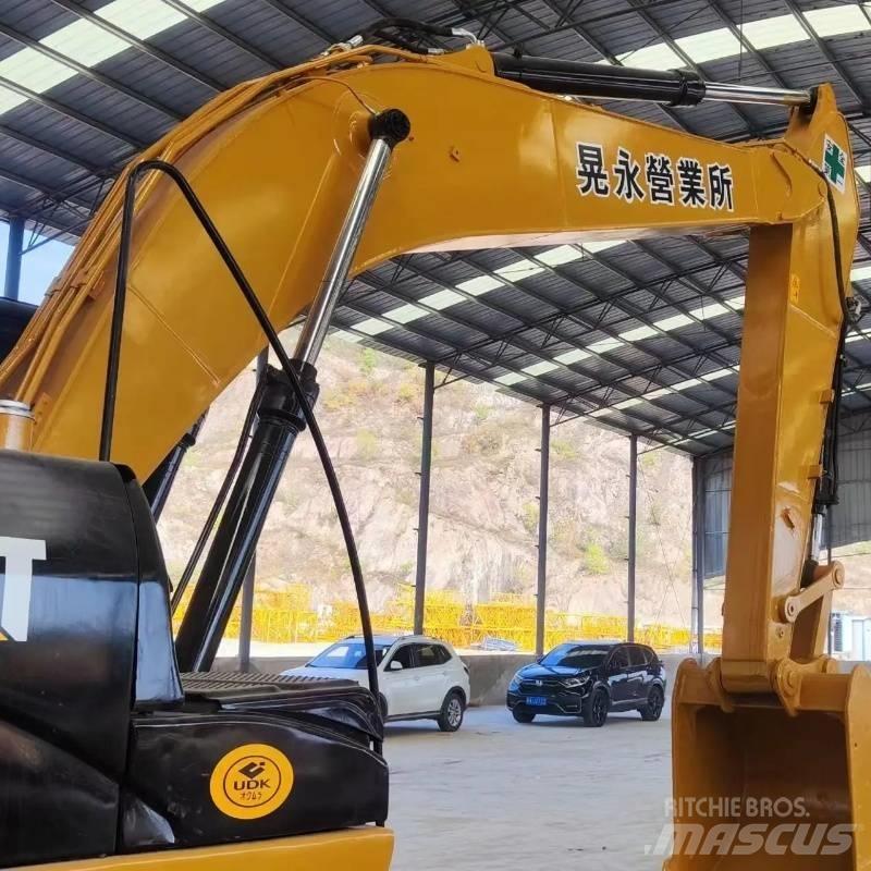 CAT 320D Bageri gusjeničari