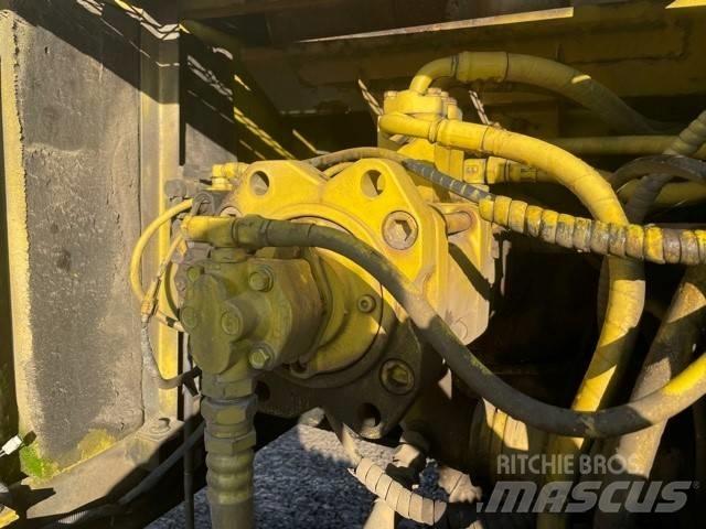 Kobelco SK 220 LC Bageri gusjeničari