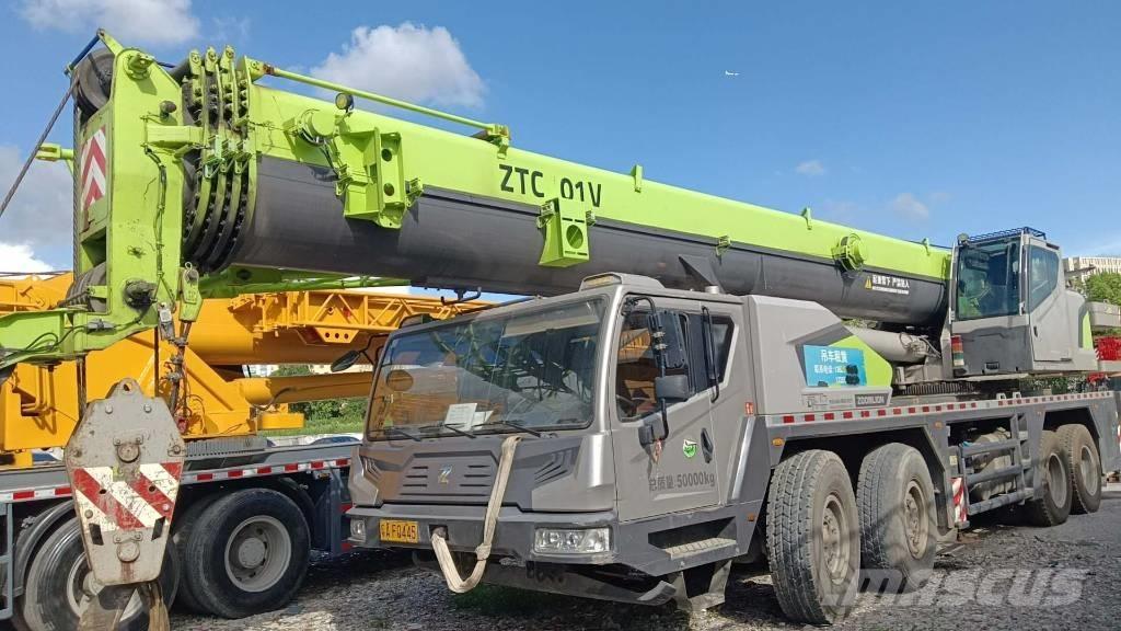 Zoomlion ZTC800 Rabljene dizalice za težak teren