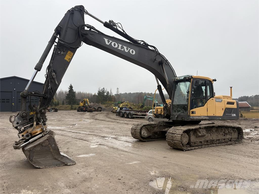Volvo EC220DL Bageri gusjeničari