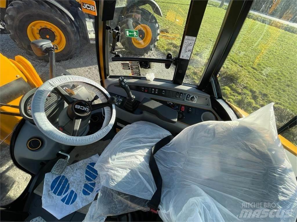 JCB TM 220 Agri Utovarivači na kotačima
