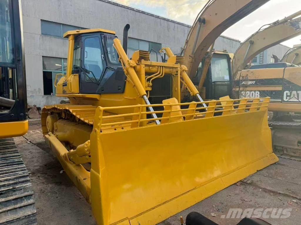 Komatsu D 65 PX-12 Buldožeri gusjeničari