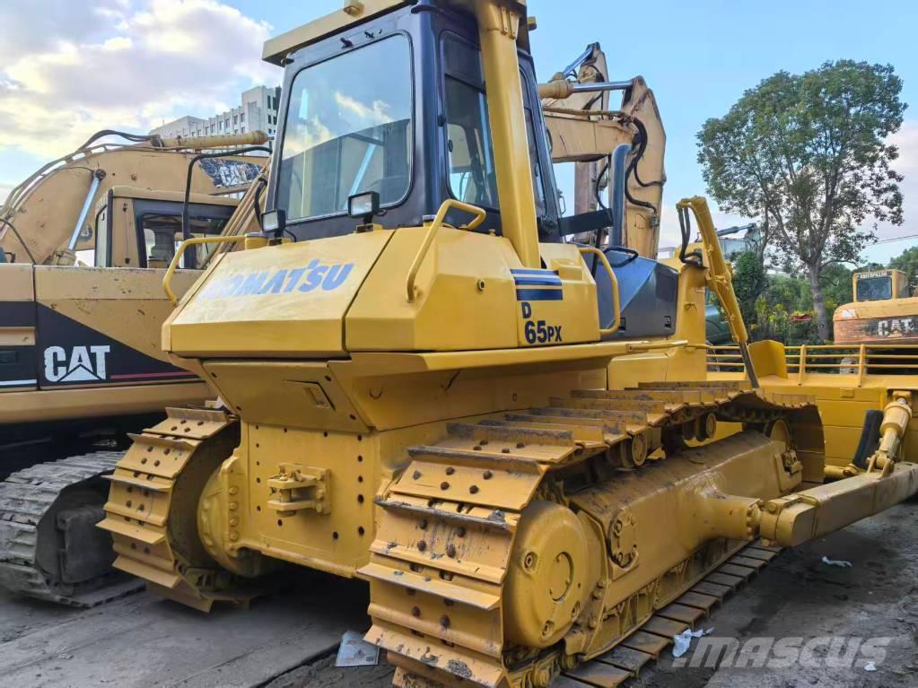 Komatsu D 65 PX-12 Buldožeri gusjeničari