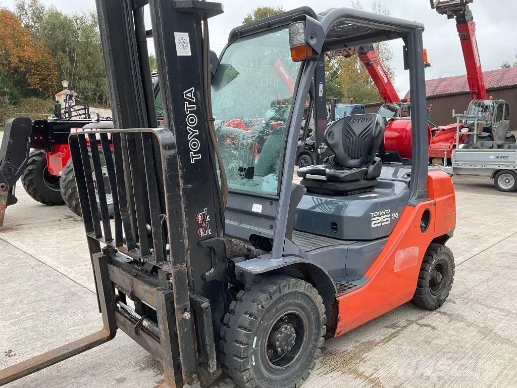 Toyota 02-8 FGF 25 Plinski viličari