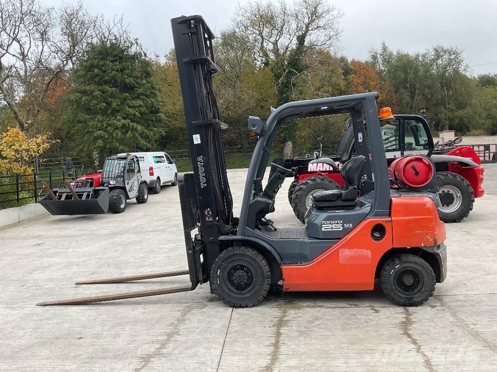 Toyota 02-8 FGF 25 Plinski viličari