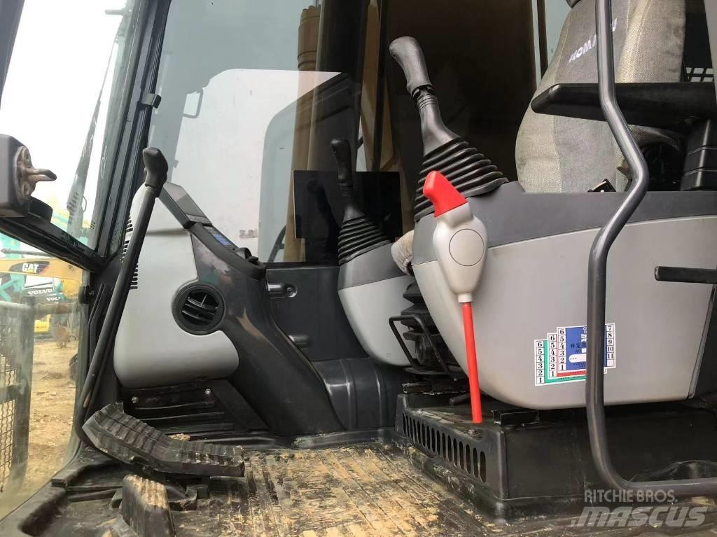 Komatsu 220-8 Bageri gusjeničari