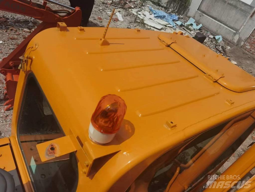 Hyundai R215VS Bageri gusjeničari