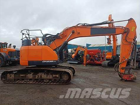 Doosan DX 235 LCR-5 Bageri gusjeničari