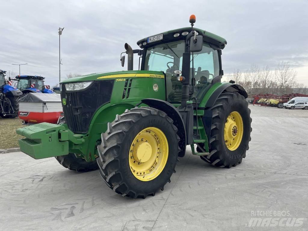 John Deere 7260 R Traktori