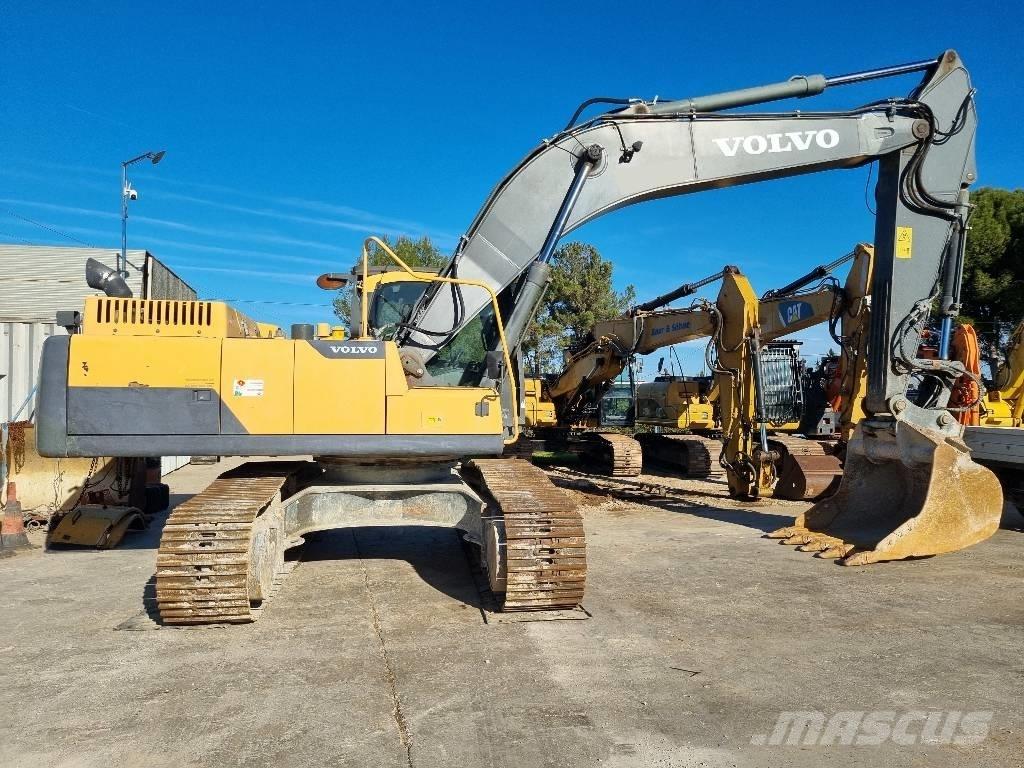 Volvo EC300DNL Bageri gusjeničari