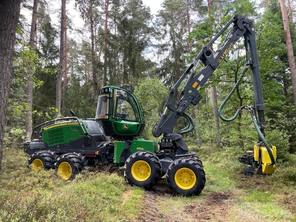 John Deere 1170G 8WD Harversteri
