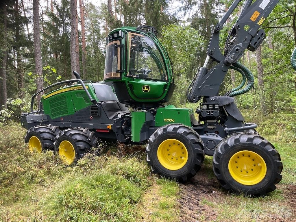 John Deere 1170G 8WD Harversteri
