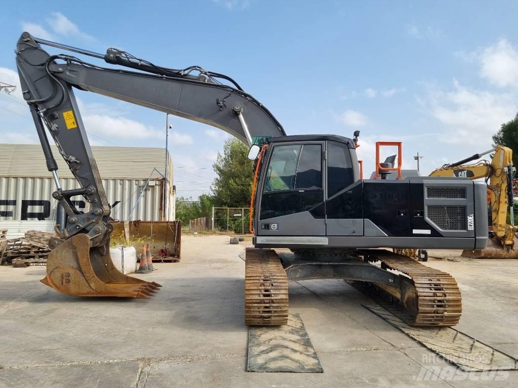 Volvo EC220EL Bageri gusjeničari