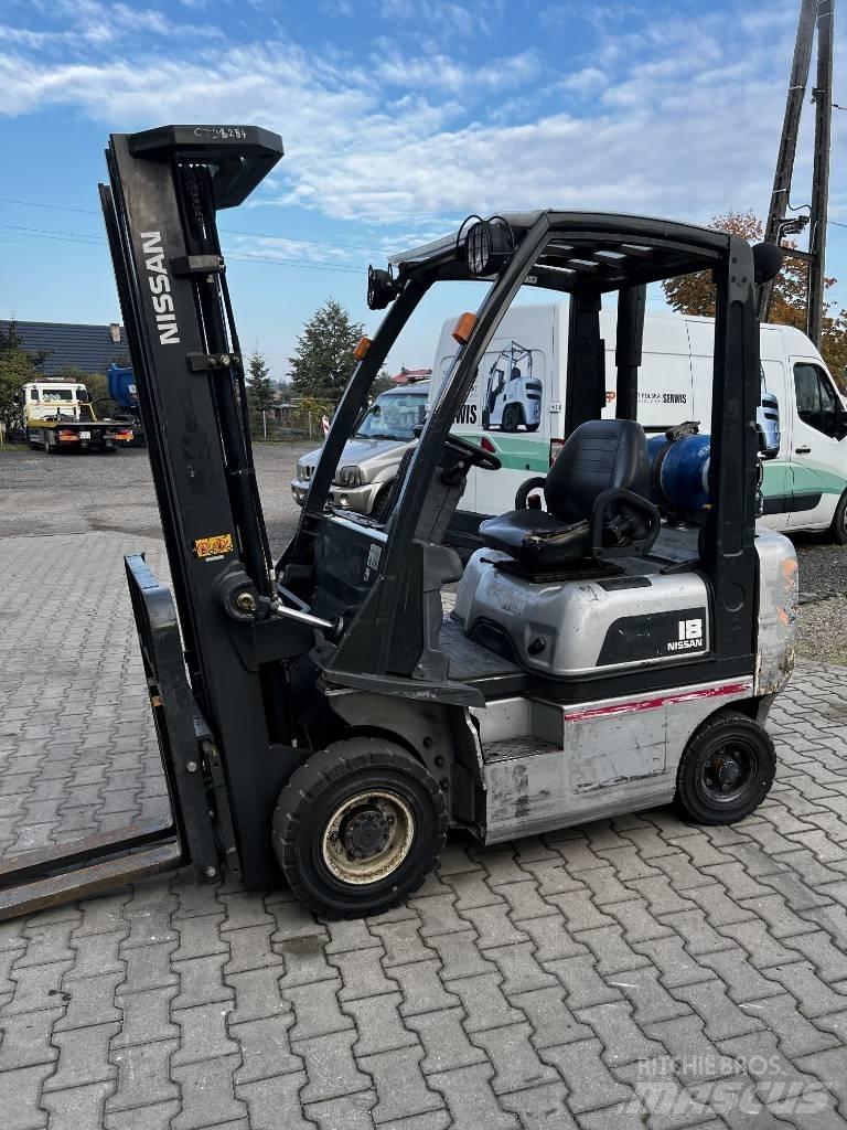 Nissan PD01A18PQ Plinski viličari
