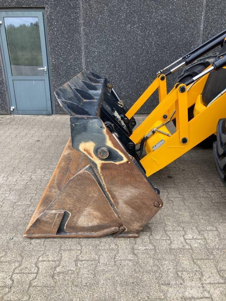 JCB 4 CX Pro Utovarni rovokopači