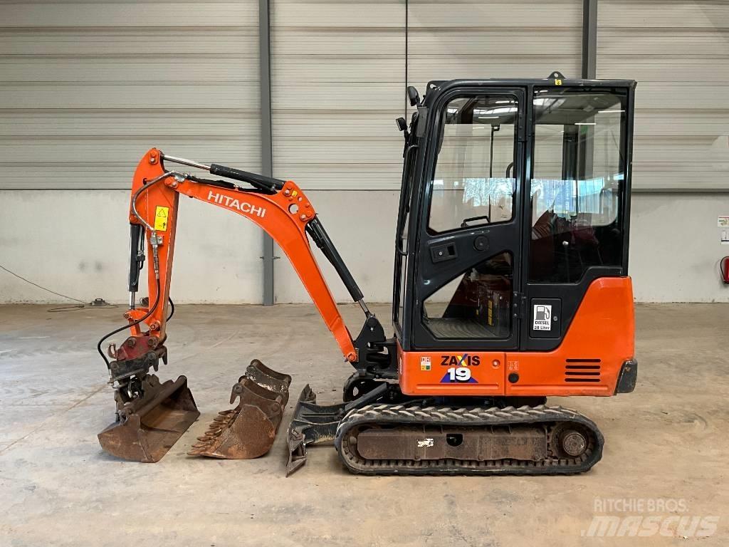 Hitachi ZX 19-6 CR Mini bageri <7t
