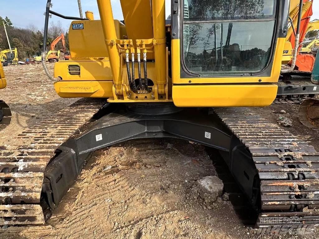 Komatsu PC 130 Bageri gusjeničari